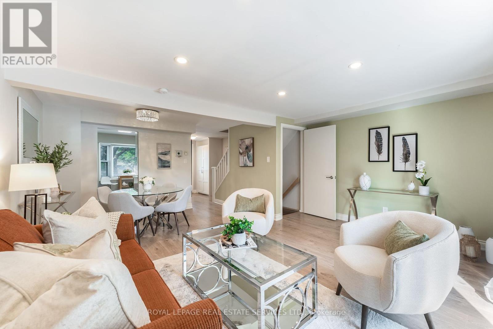 Property at 30 REID COURT image 5