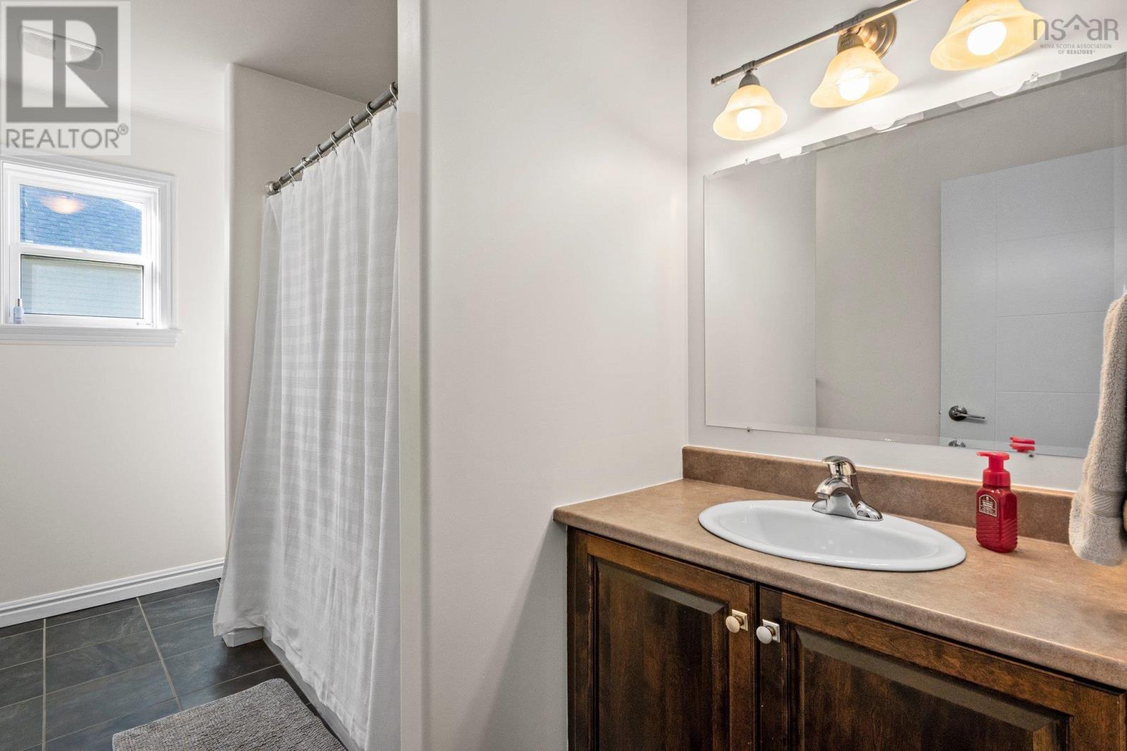 93 Claudia Crescent, Middle Sackville, Nova Scotia  B4E 0C5 - Photo 19 - 202505334