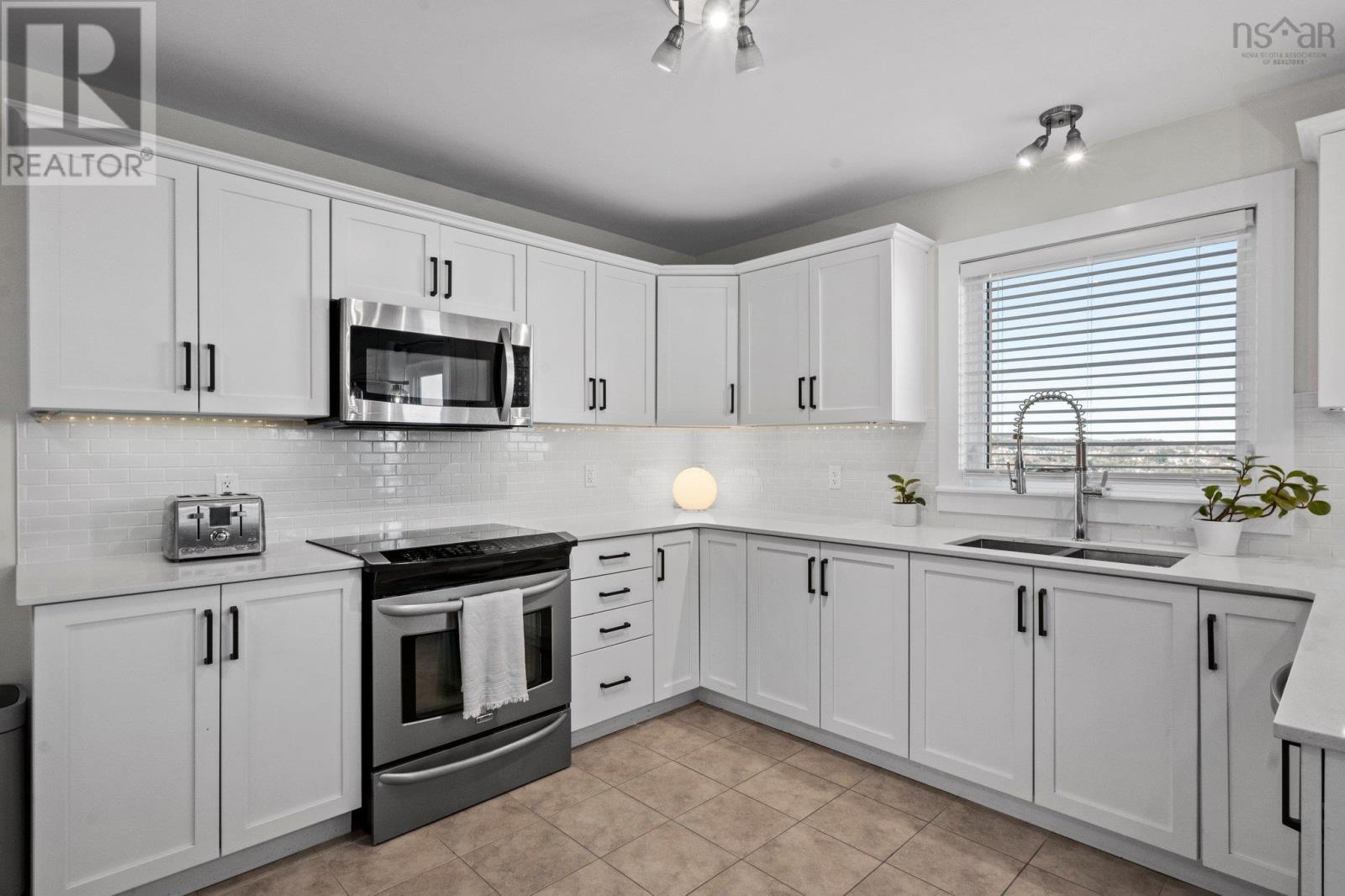 93 Claudia Crescent, Middle Sackville, Nova Scotia  B4E 0C5 - Photo 8 - 202505334