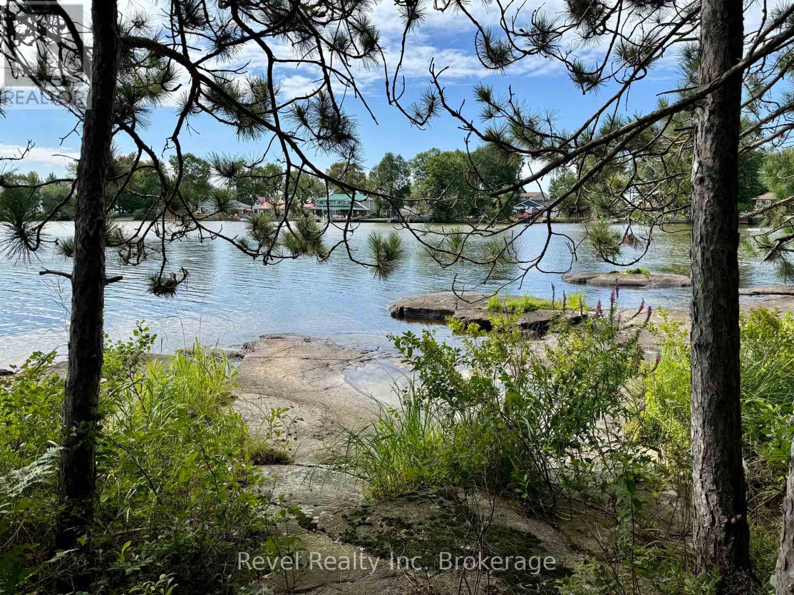 20 Mowat Crescent, North Bay, Ontario  P1A 1R5 - Photo 14 - X12030681