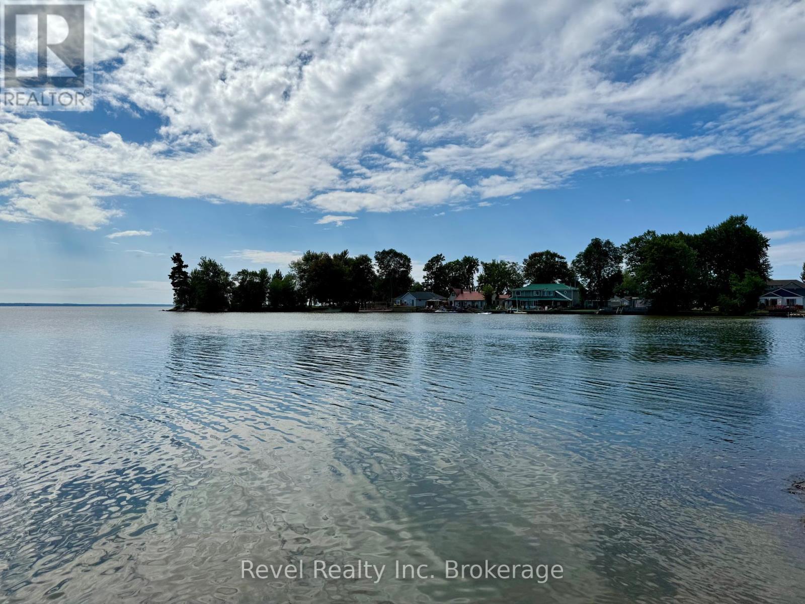 20 Mowat Crescent, North Bay, Ontario  P1A 1R5 - Photo 22 - X12030681