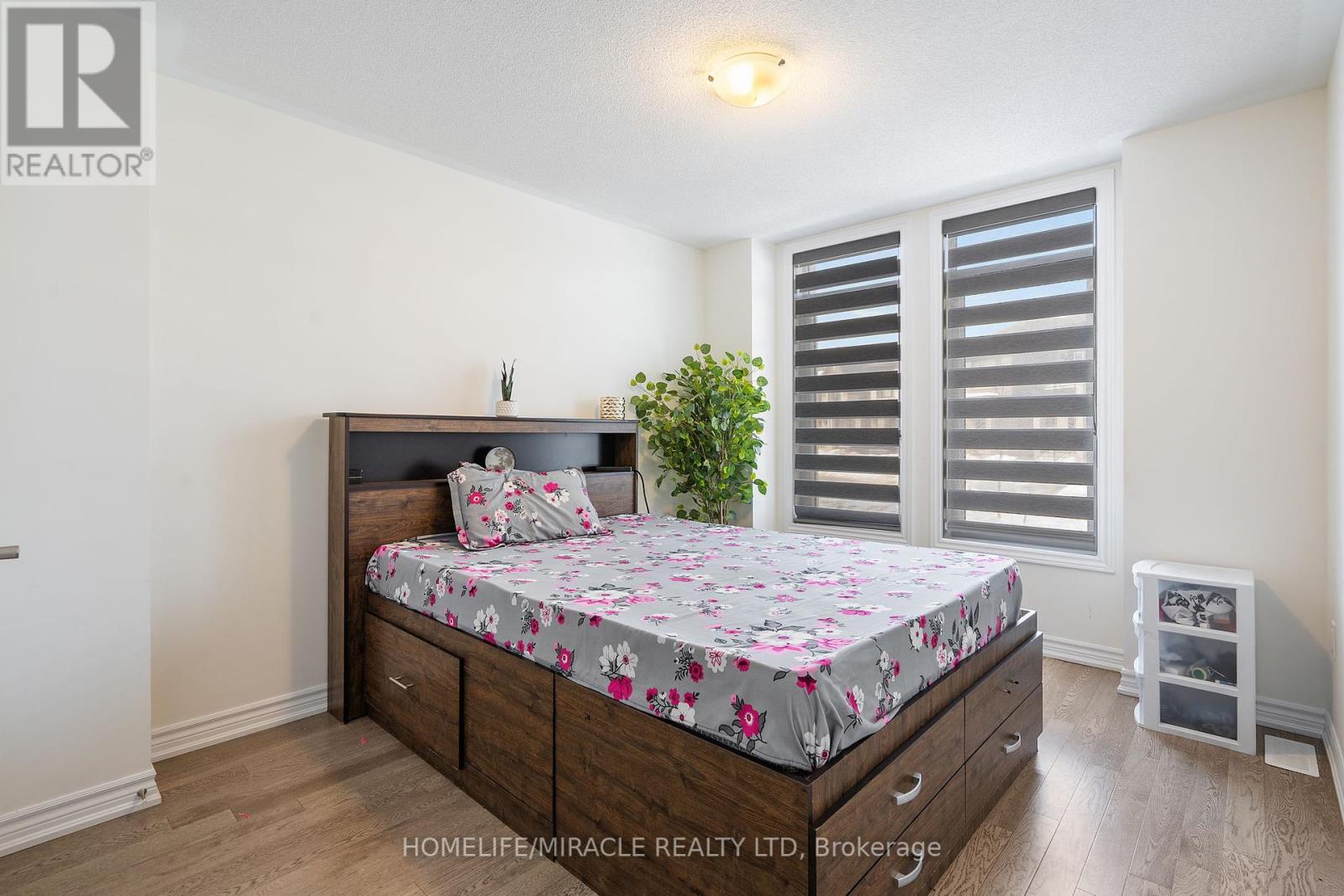 65 Camino Real Drive, Caledon, Ontario  L7C 4L9 - Photo 15 - W12030703