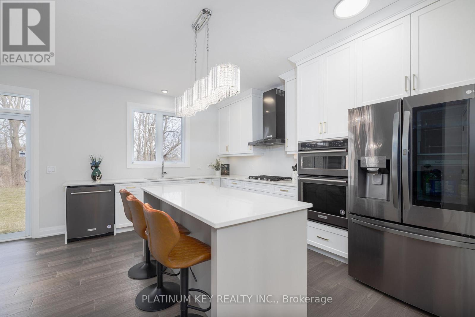 Photo 14 of 39 for 2205 Lockwood Crescent