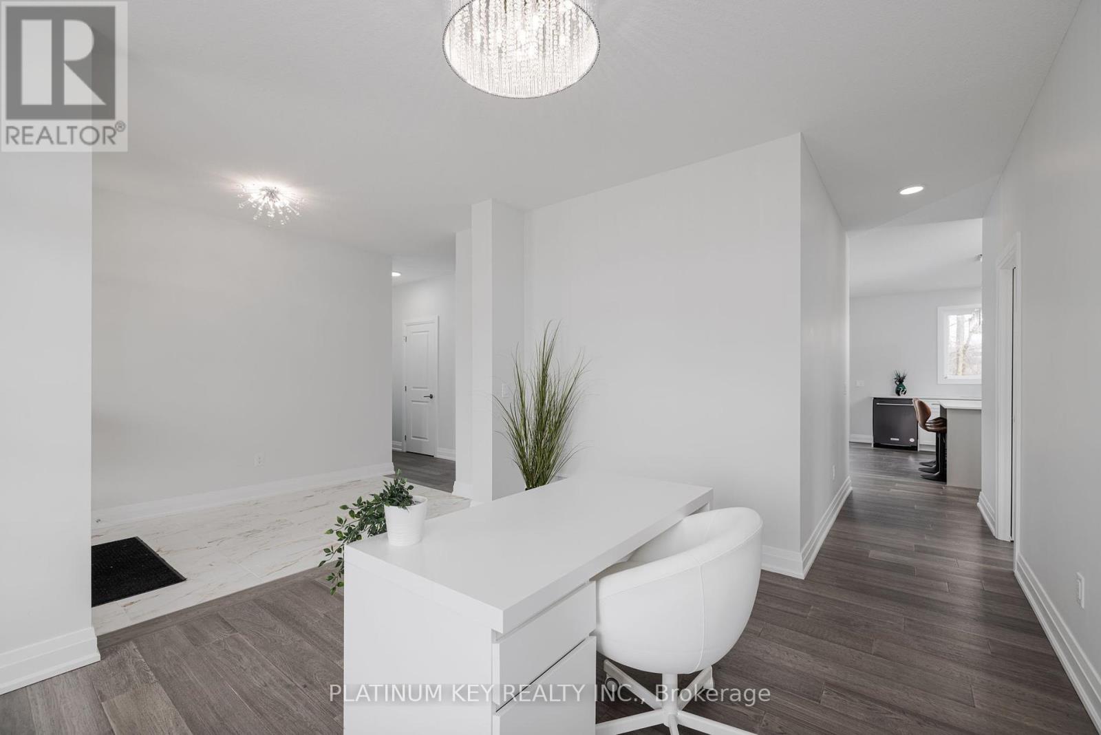 Photo 6 of 39 for 2205 Lockwood Crescent