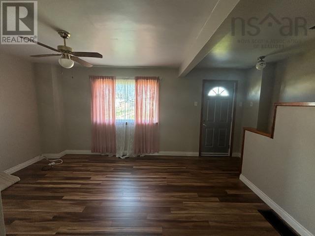 342 Twelfth Street, New Waterford, Nova Scotia  B1H 4A3 - Photo 9 - 202505352