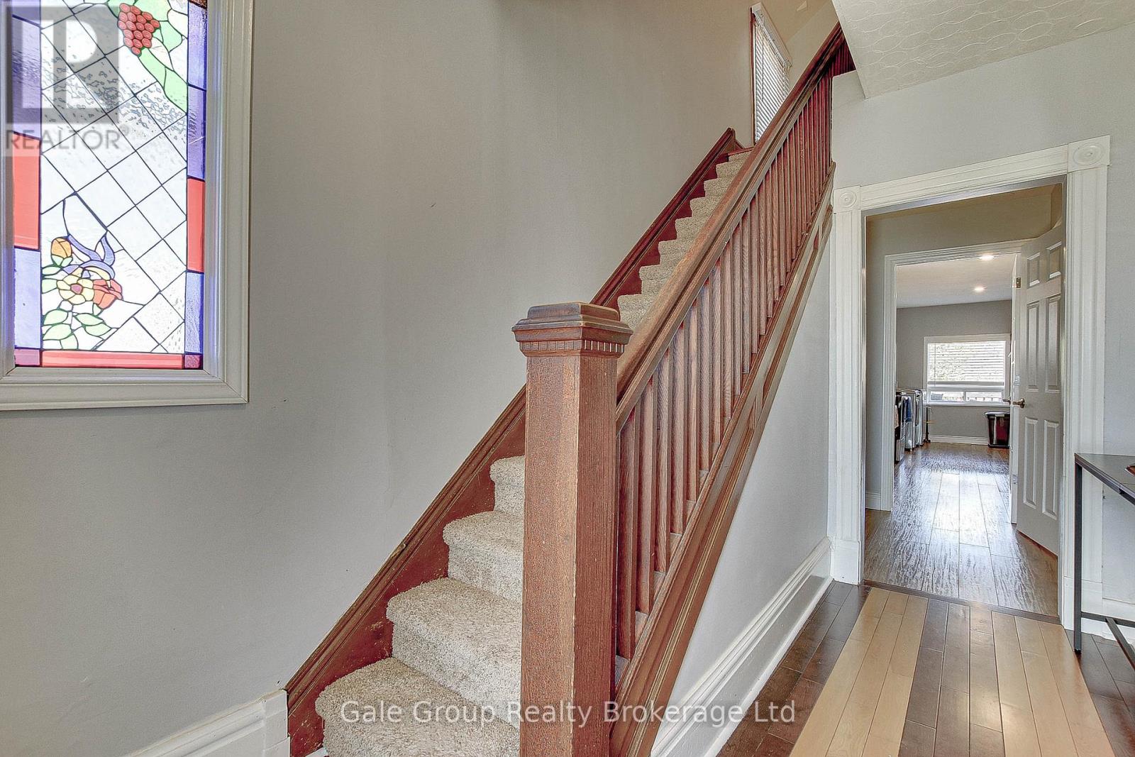 Photo 10 of 26 for 148 Borden Avenue