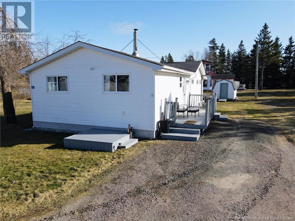 6 Ste Marie Street, Grand-Barachois, New Brunswick  E4P 8N5 - Photo 31 - NB114442