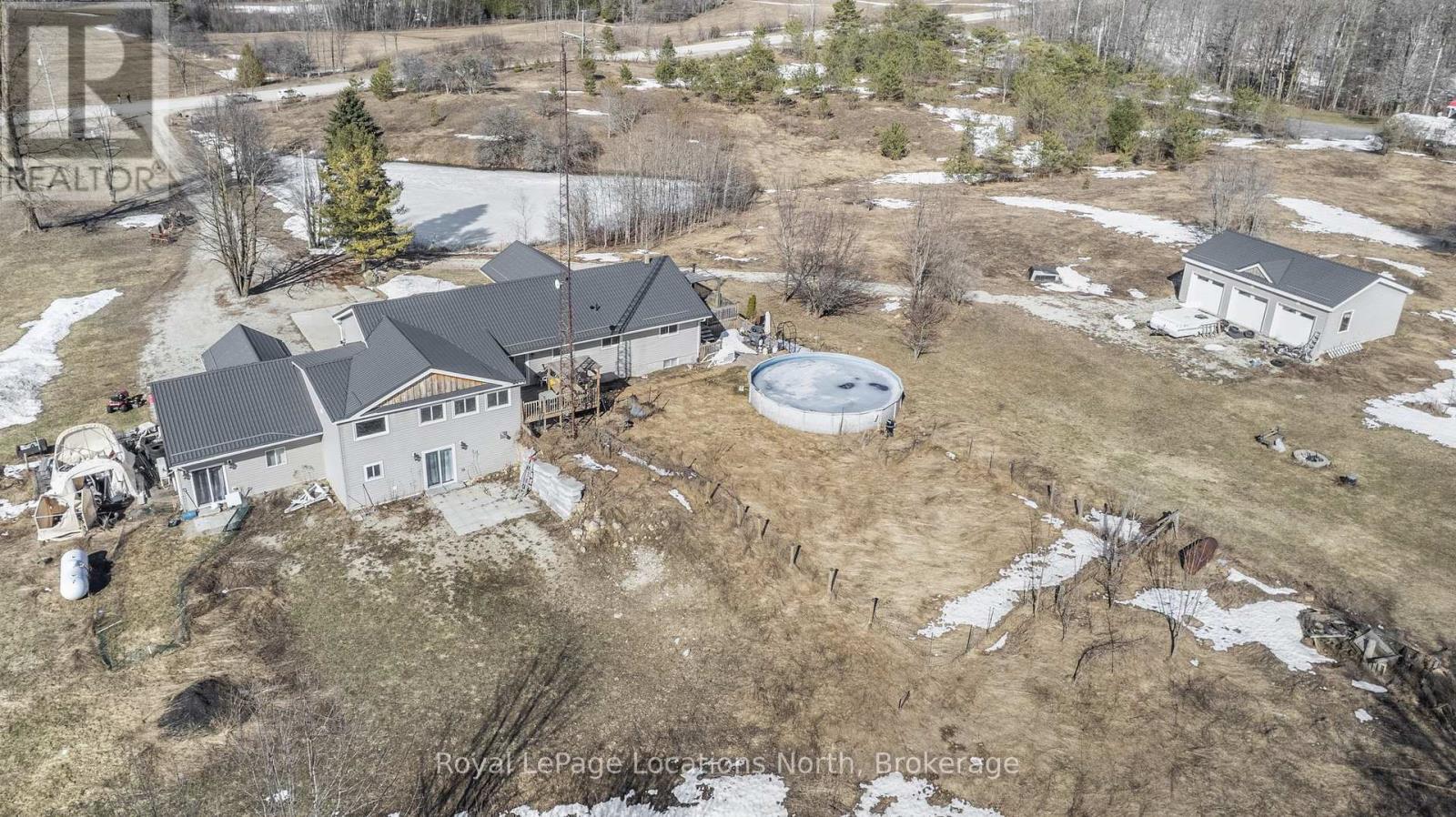 122656 Grey 9 Road, West Grey, Ontario  N0G 1C0 - Photo 30 - X12030731