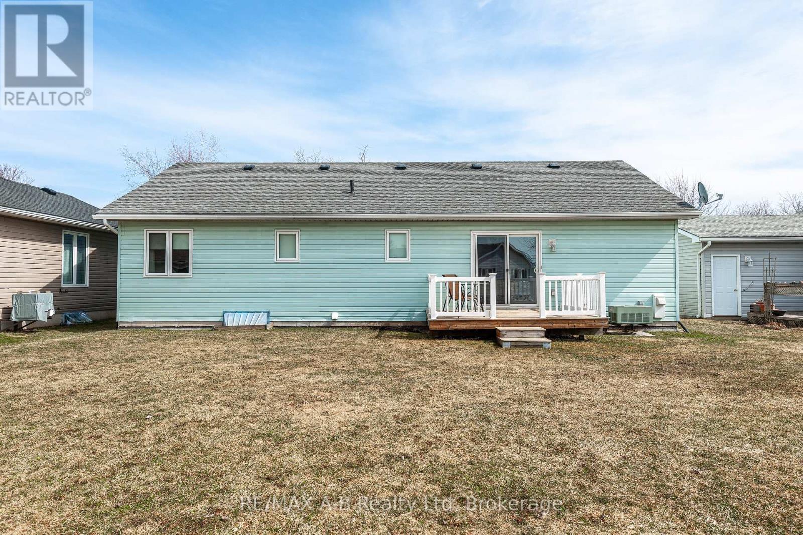 56 - 30 Ann Street, St. Marys, Ontario  N4X 1C8 - Photo 31 - X12030740