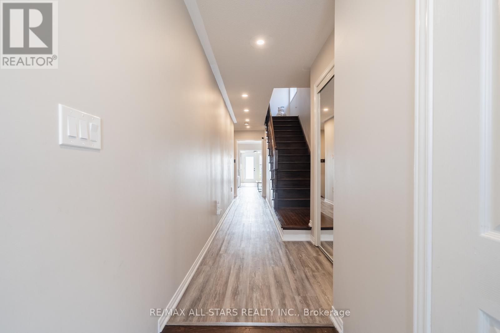 Property at 72 DAWS HARE CRESCENT image 3