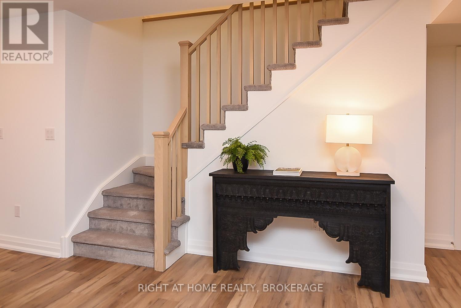 7 - 3318 Weinbrenner Road, Niagara Falls (Chippawa), Ontario  L2G 3S2 - Photo 17 - X11880514