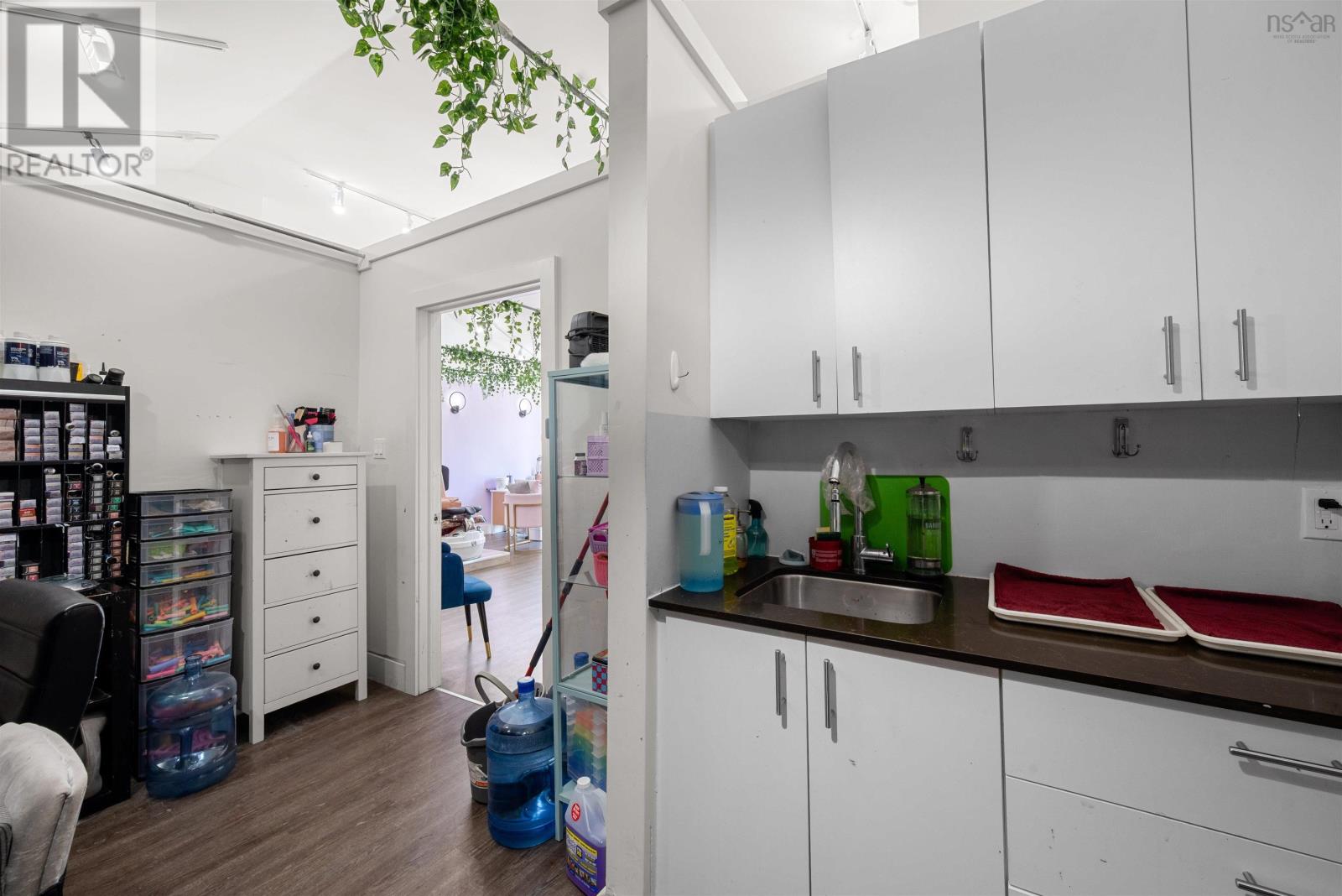 809 809 Bedford Highway, Bedford, Nova Scotia  B4A 1A4 - Photo 19 - 202505269