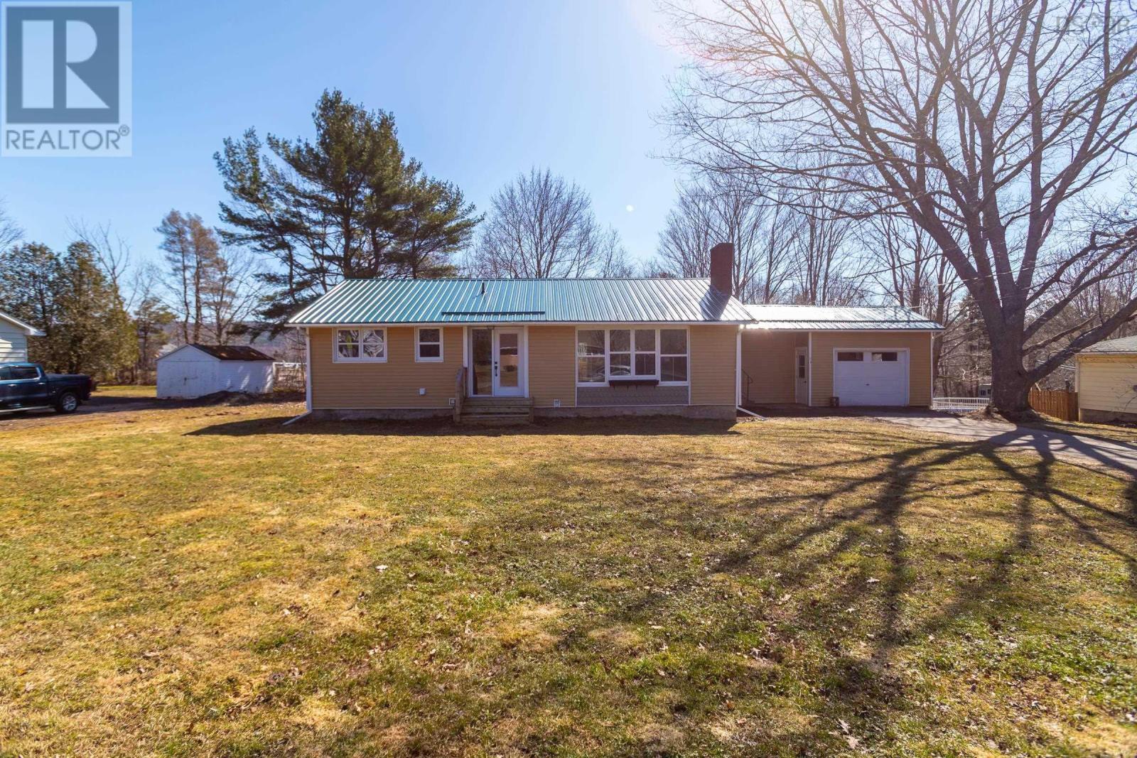 215 Centennial Drive, Bridgetown, Nova Scotia  B0S 1C0 - Photo 37 - 202505357