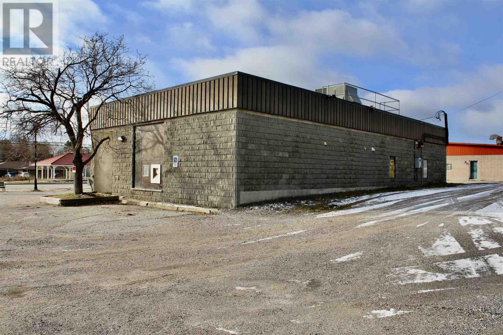 121 Front St, Spanish, Ontario  P0P 2A0 - Photo 6 - SM242916