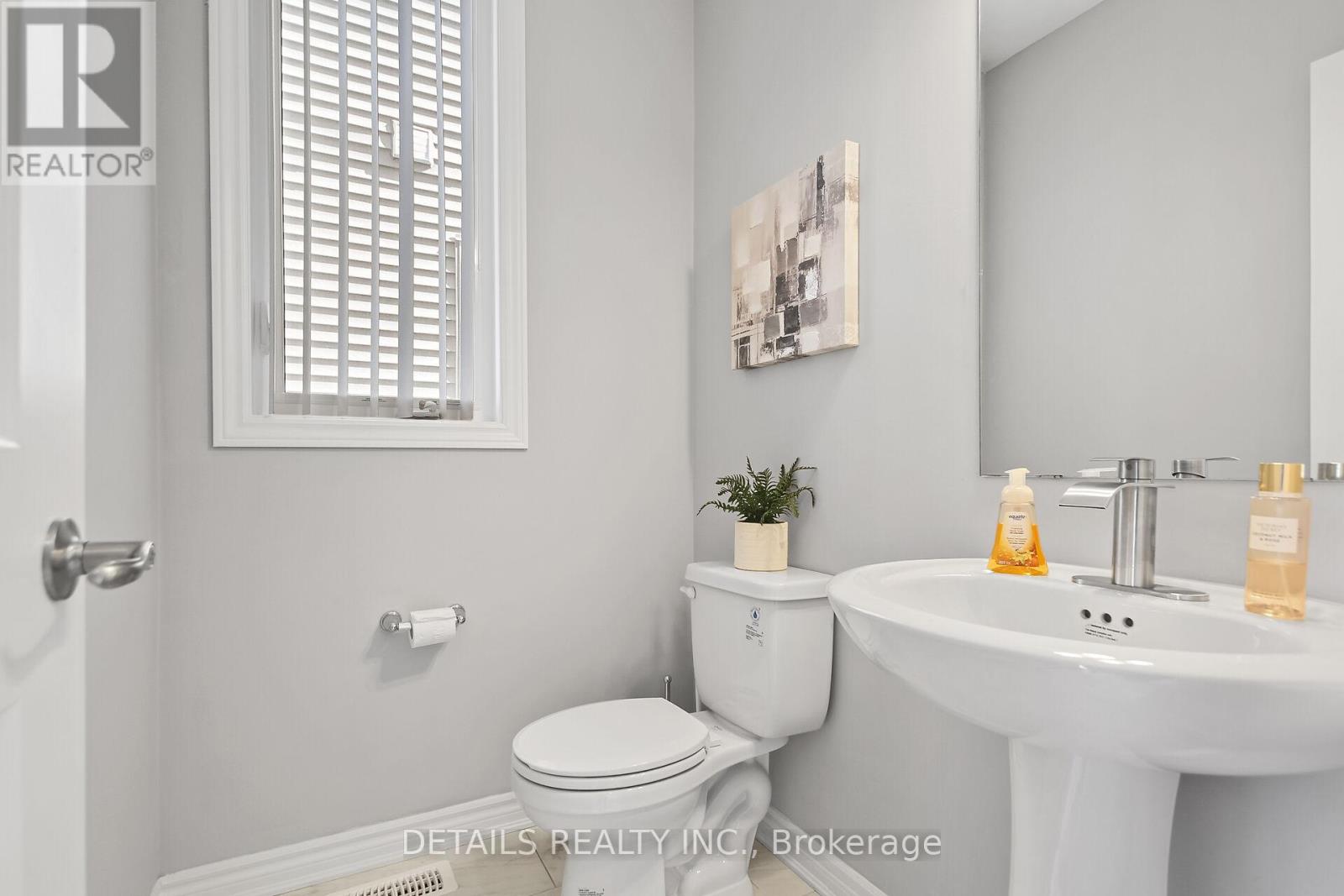 Property at 147 UNITY PLACE image 5