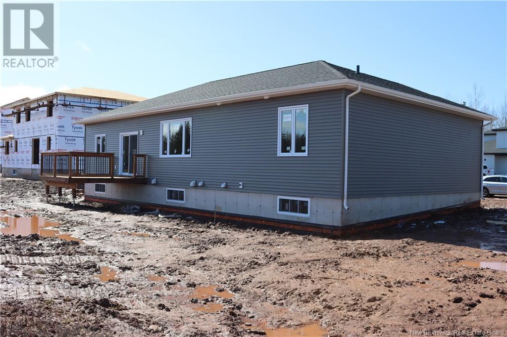 Property at 131 Carrington Drive image 4