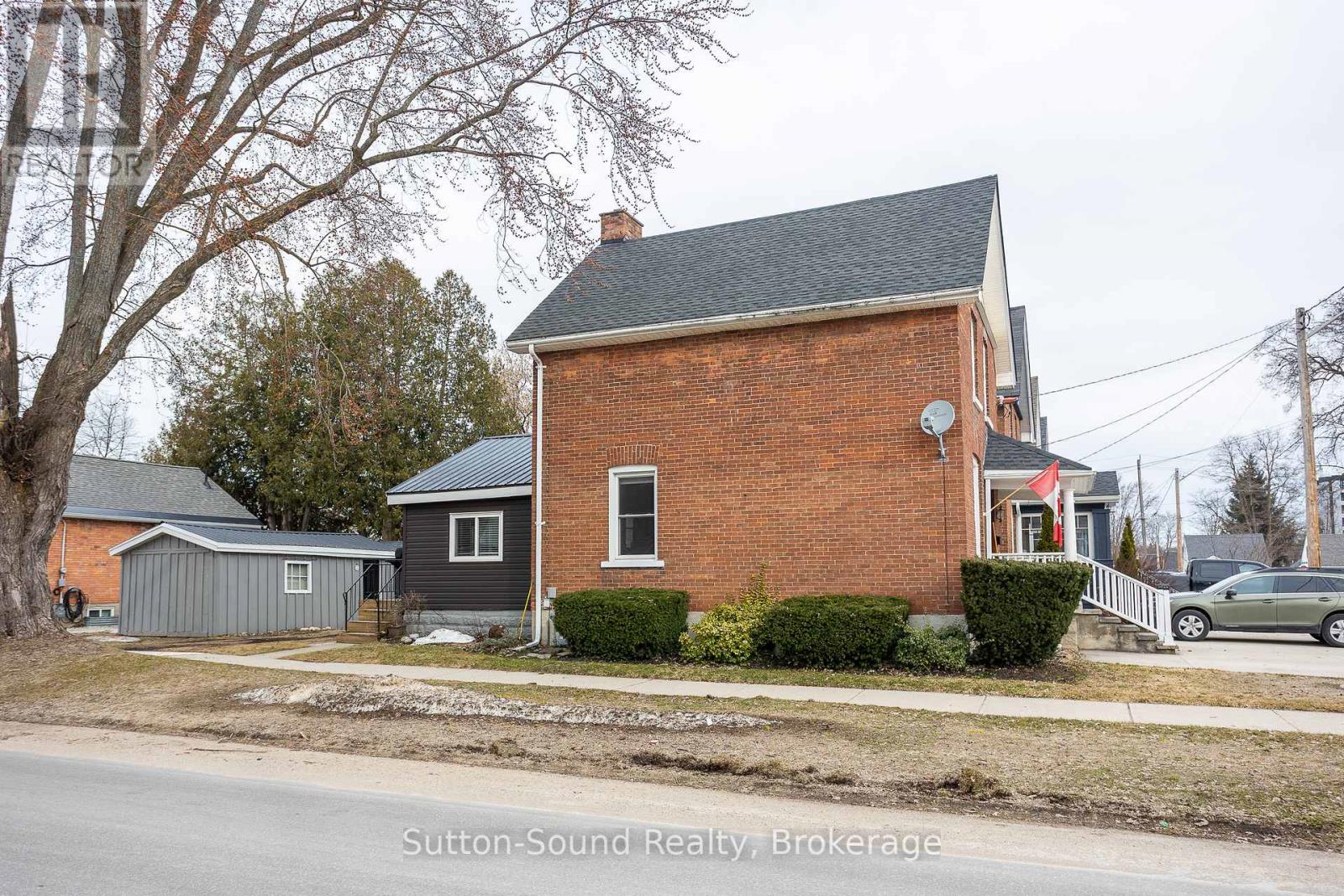 1204 3rd A Avenue W, Owen Sound, Ontario  N4K 4T7 - Photo 3 - X12030806