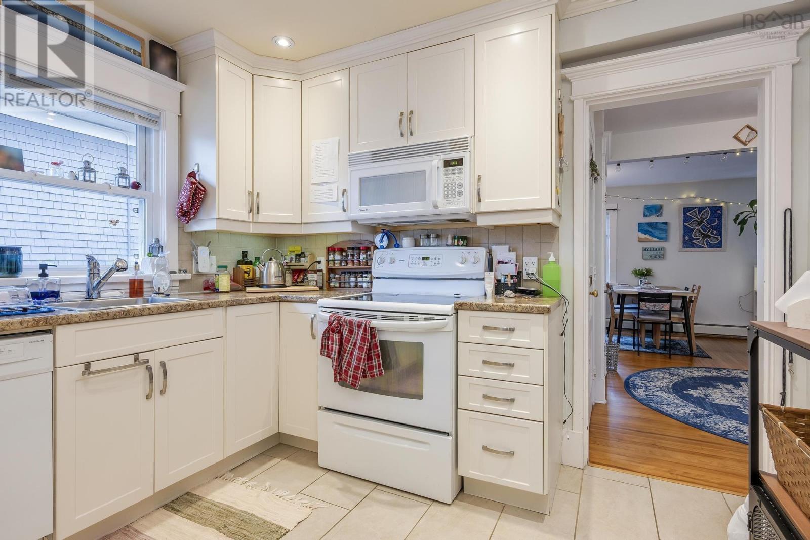 1728 Cambridge Street, Halifax, Nova Scotia  B3H 4A9 - Photo 37 - 202505362