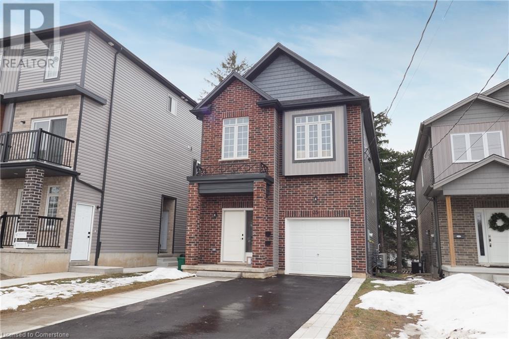 Property at 35 BELMONT Avenue W image 2