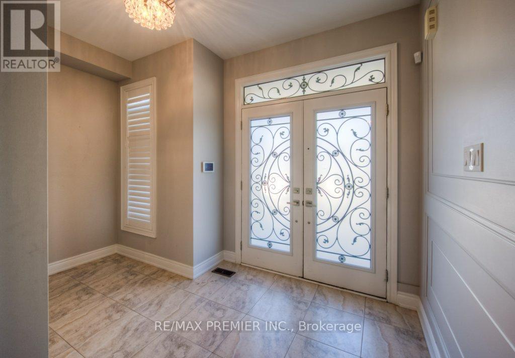 Property at 15 BABCOCK STREET image 4