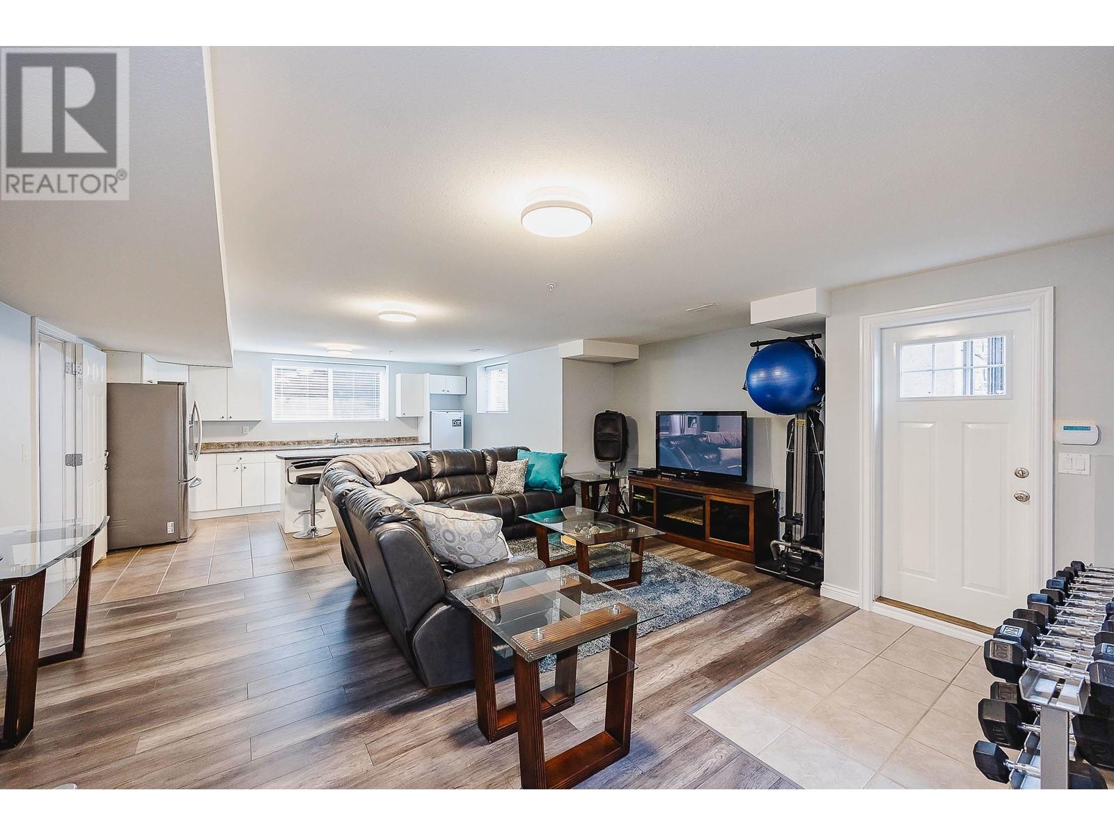 24732 104 Avenue, Maple Ridge, British Columbia  V2W 0B1 - Photo 31 - R2979243