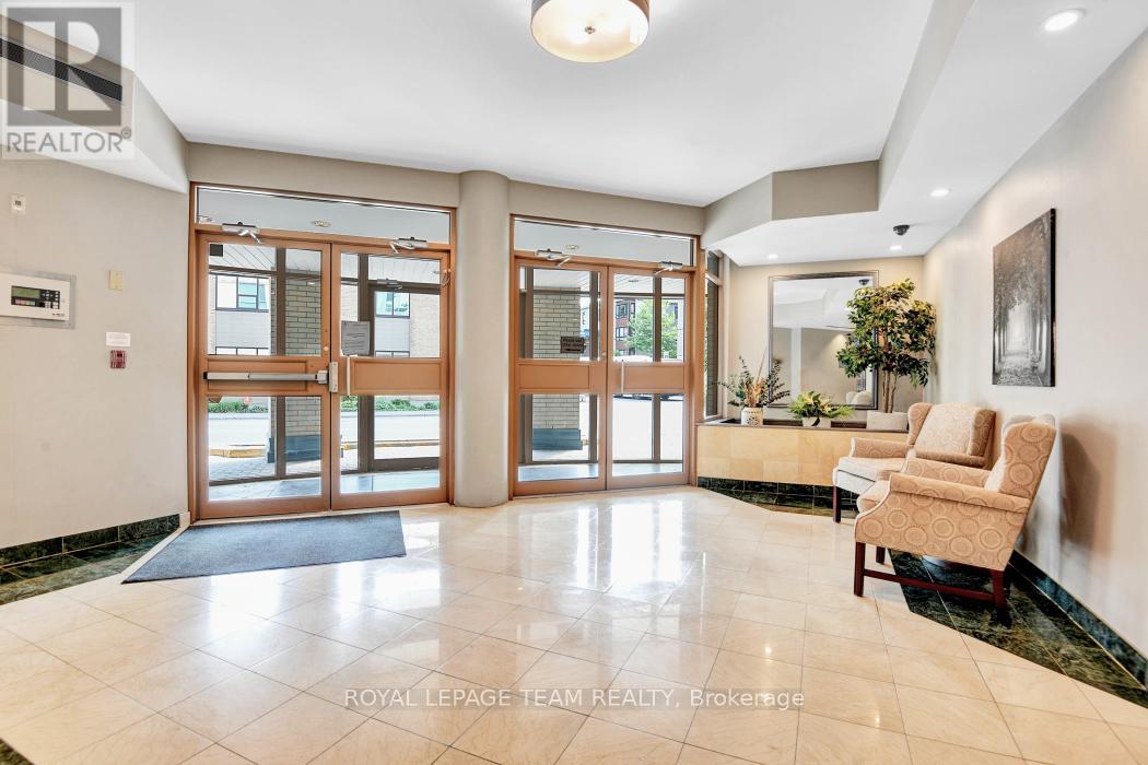 Property at 203 - 10 MAIN STREET image 3