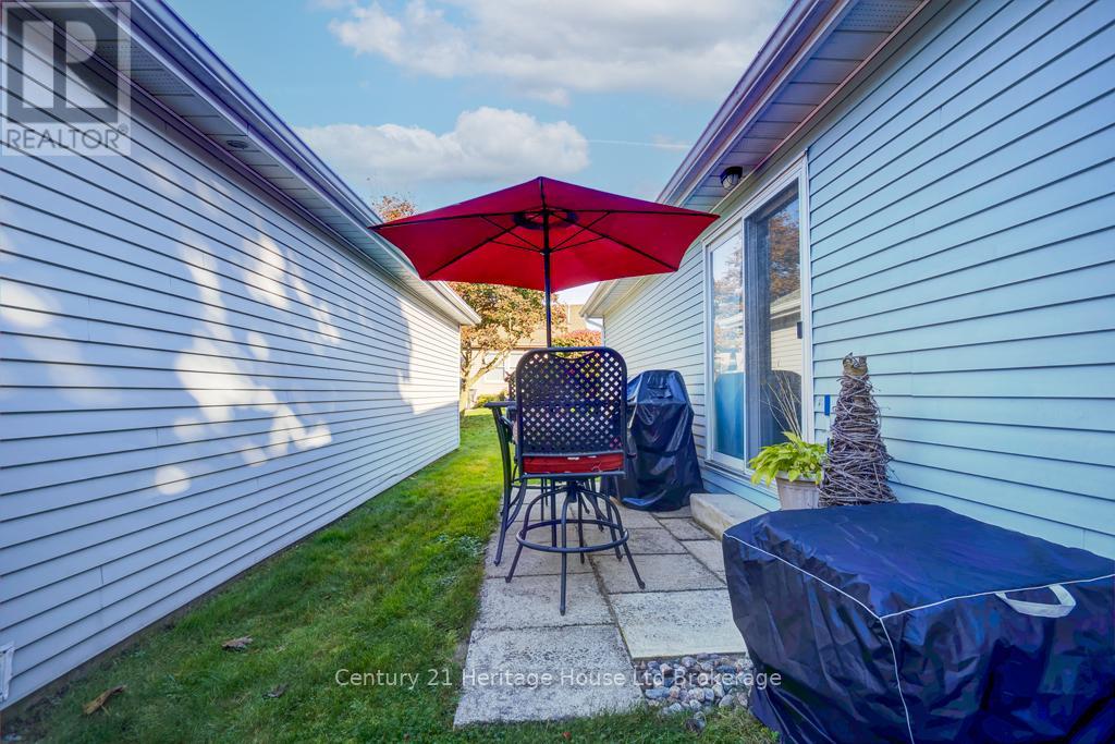 26 Edwin Crescent, Tillsonburg, Ontario  N4G 5H6 - Photo 26 - X12030972