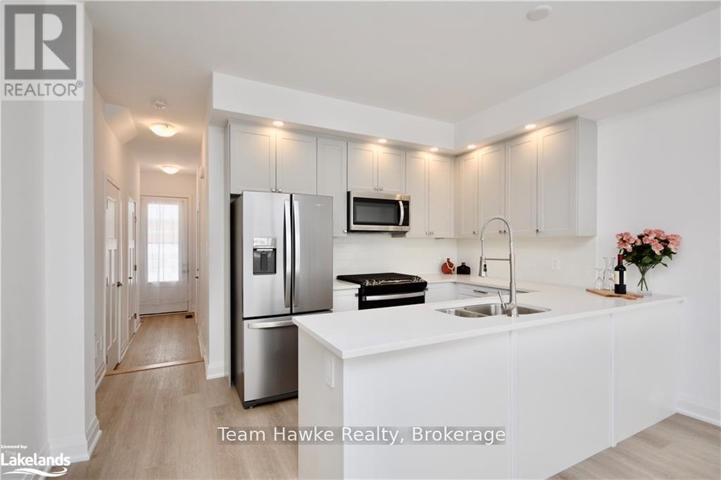 22 Allison Lane, Midland, Ontario  L4R 0H2 - Photo 11 - S12031028