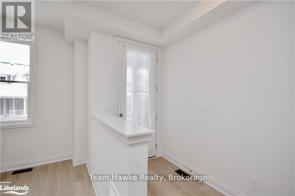 22 Allison Lane, Midland, Ontario  L4R 0H2 - Photo 3 - S12031028