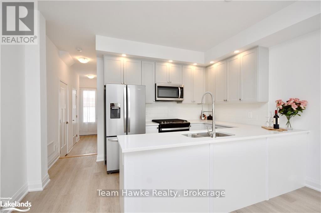 22 Allison Lane, Midland, Ontario  L4R 0H2 - Photo 8 - S12031028