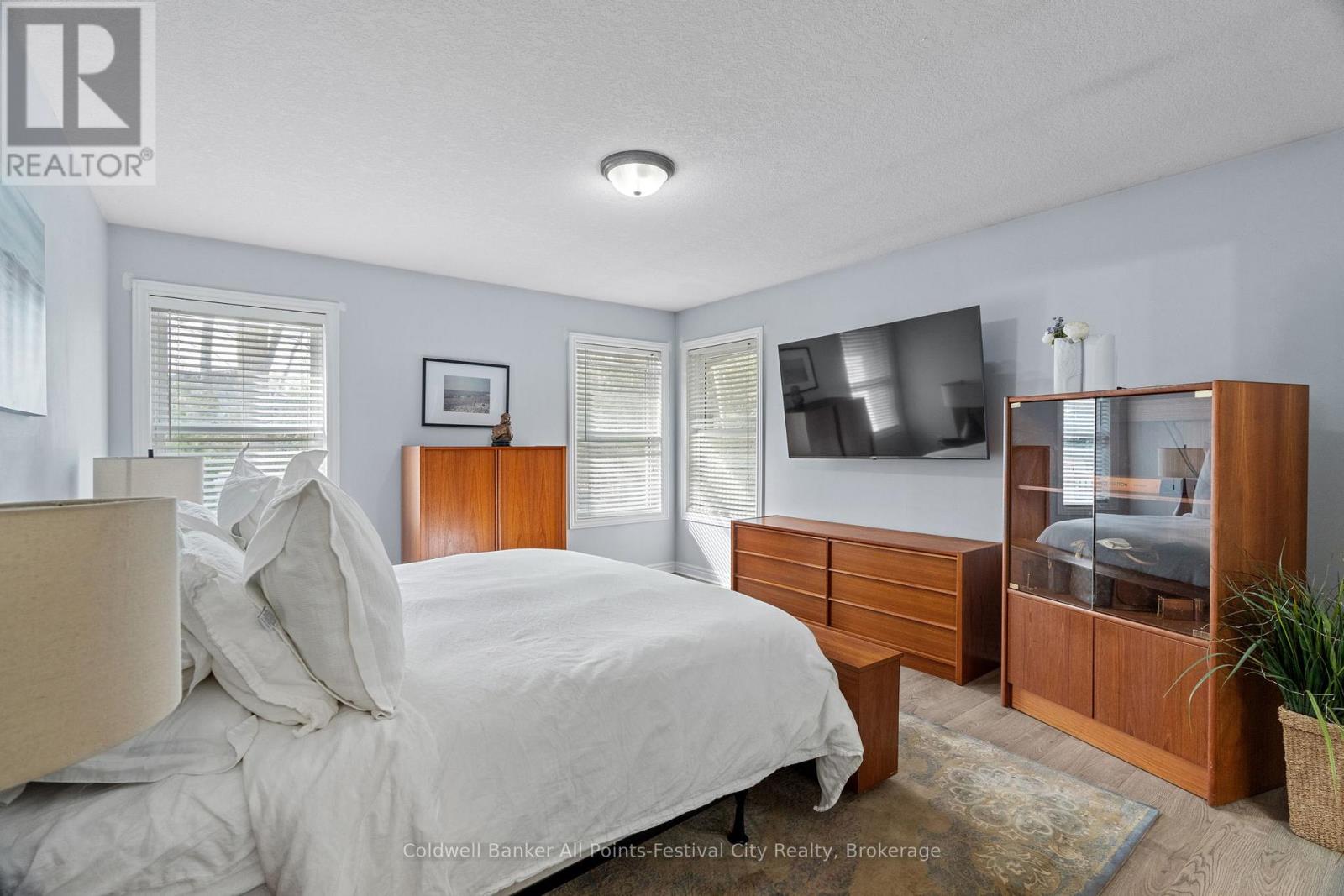 25 George Street, Bluewater, Ontario  N0M 1G0 - Photo 20 - X12031079