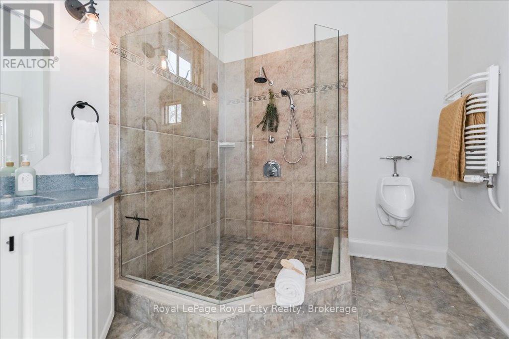 31 Mcnab Street W, Centre Wellington, Ontario  N0B 1S0 - Photo 22 - X12031001