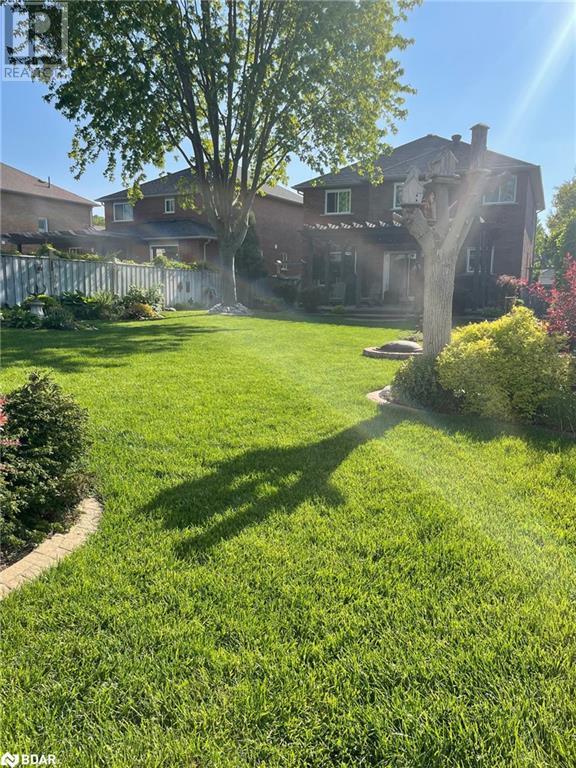8 Sandalwood Court, Barrie, Ontario  L4N 0G8 - Photo 34 - 40707632