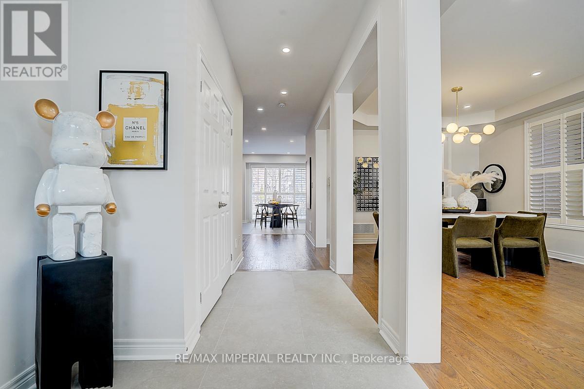 Property at 4 DUKE OF CORNWALL DRIVE image 3