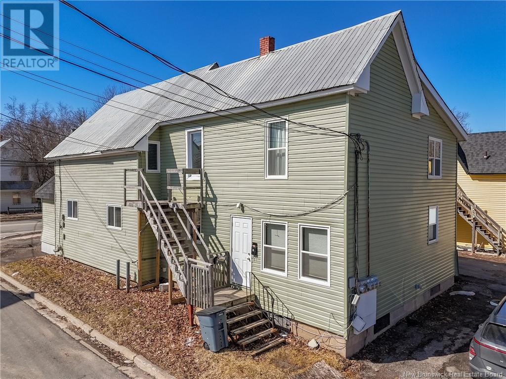 409 Union Street, Fredericton, New Brunswick  E3A 3M2 - Photo 3 - NB113147