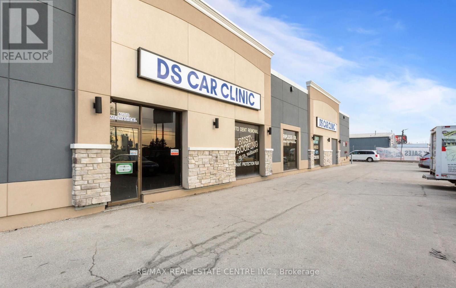 Property at 1 - 1730 STEELES AVENUE E image 1