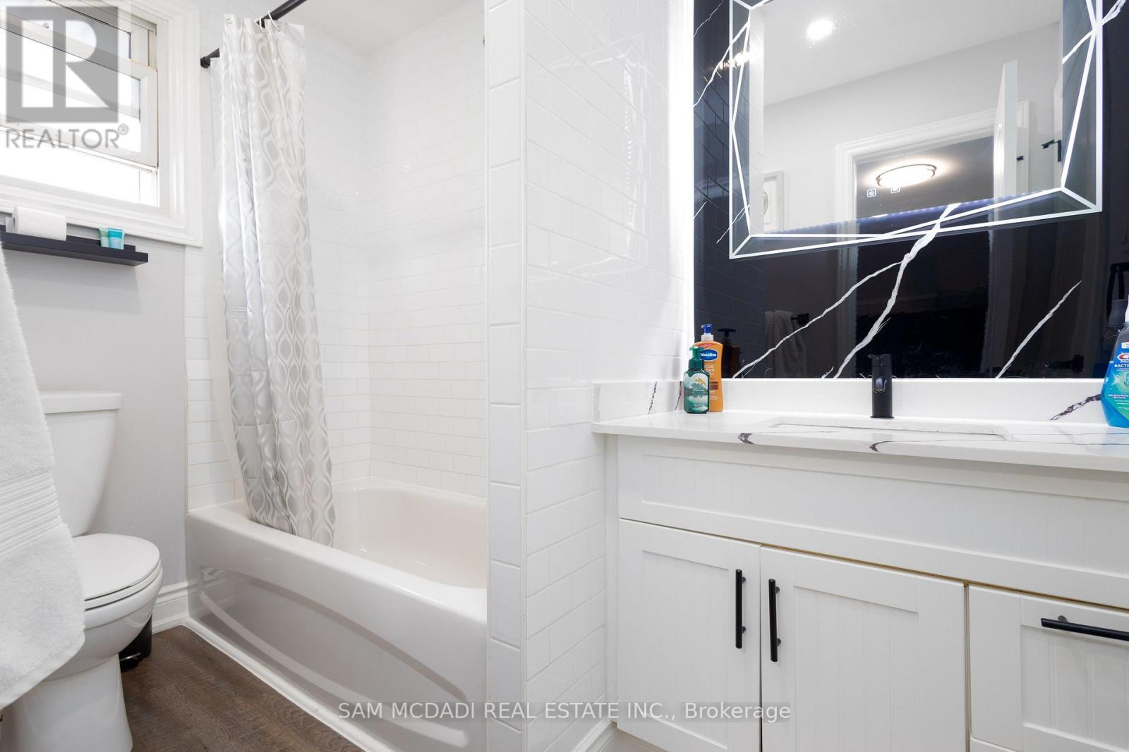 205 Bonaventure Drive, Hamilton, Ontario  L9C 4R1 - Photo 21 - X12030914