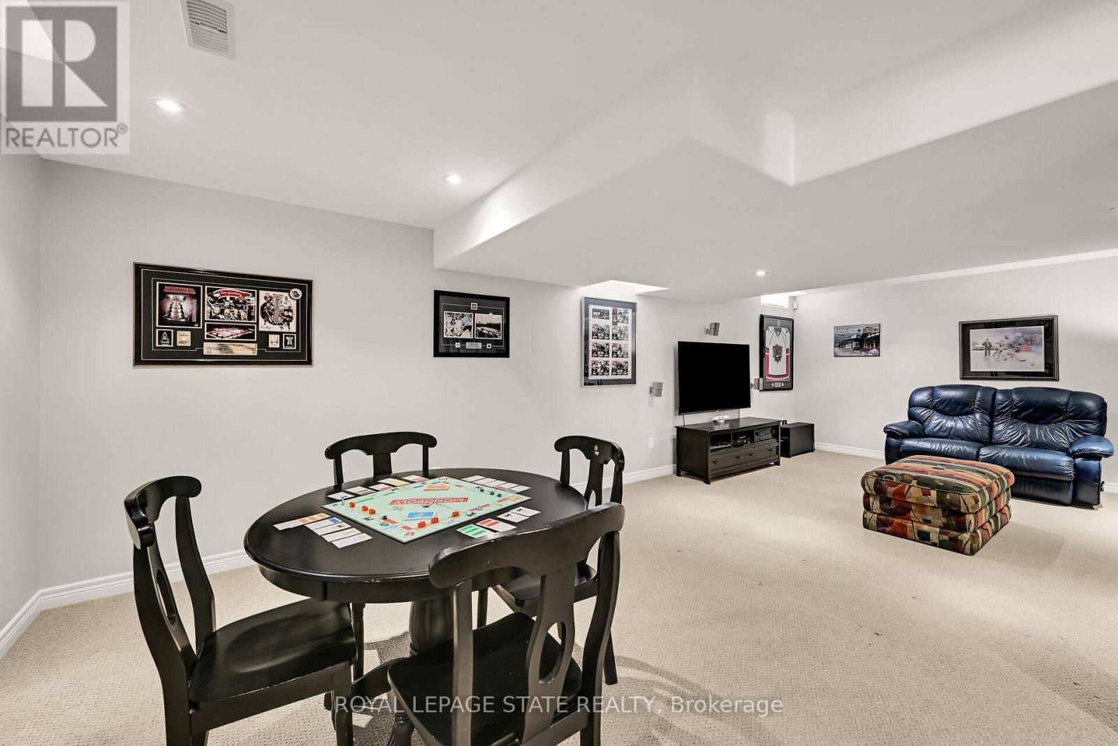 2 Hewitt Drive, Grimsby, Ontario  L3M 0A4 - Photo 42 - X12030965