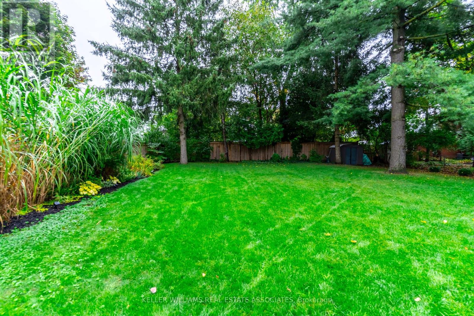19 Union Street, Halton Hills, Ontario  L7G 3M1 - Photo 33 - W12031048
