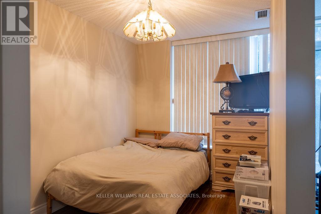 104 - 1150 Parkwest Place, Mississauga, Ontario  L5E 3K4 - Photo 8 - W12031077