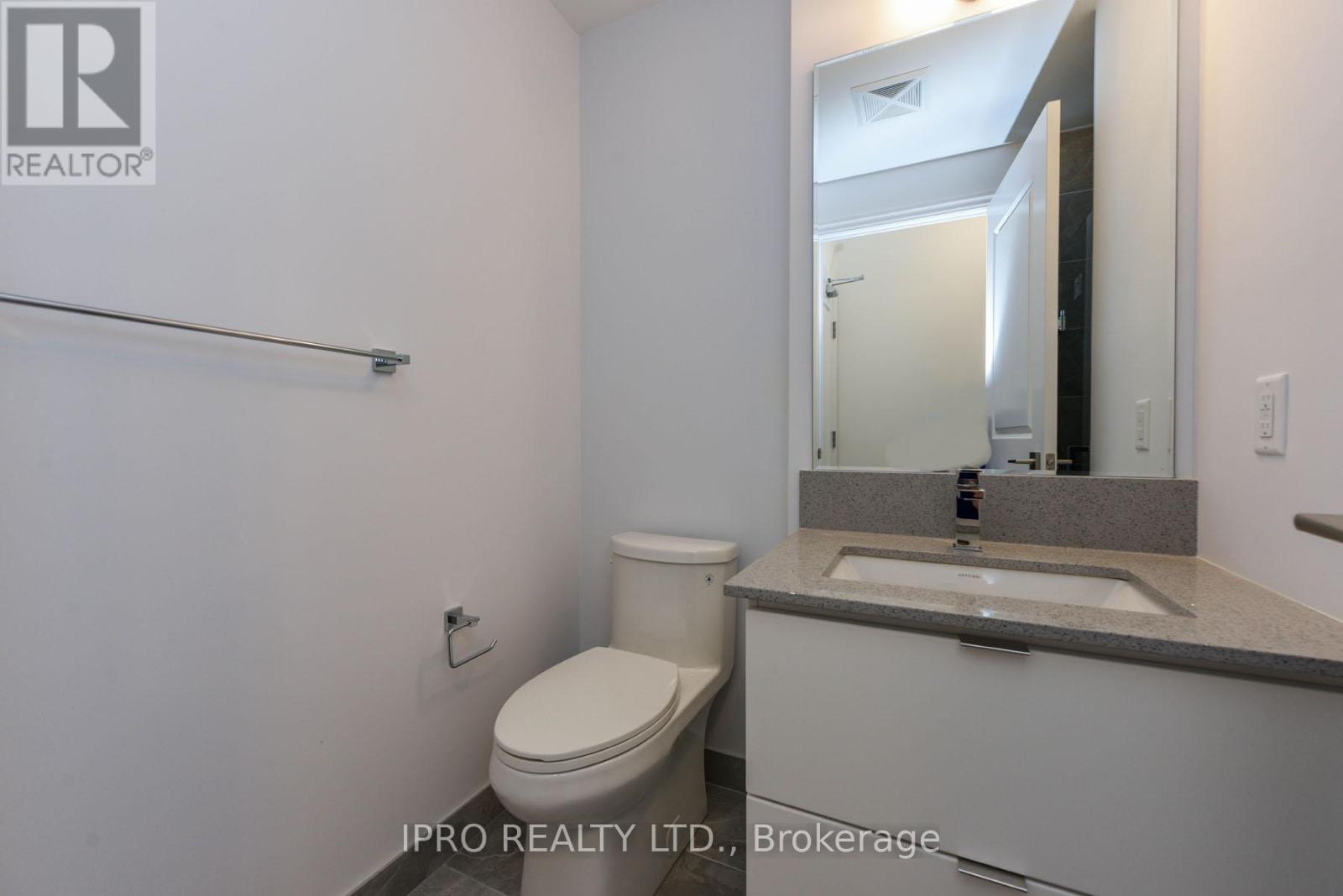 3504 - 30 Elm Drive W, Mississauga, Ontario  L5B 0N6 - Photo 8 - W12030797