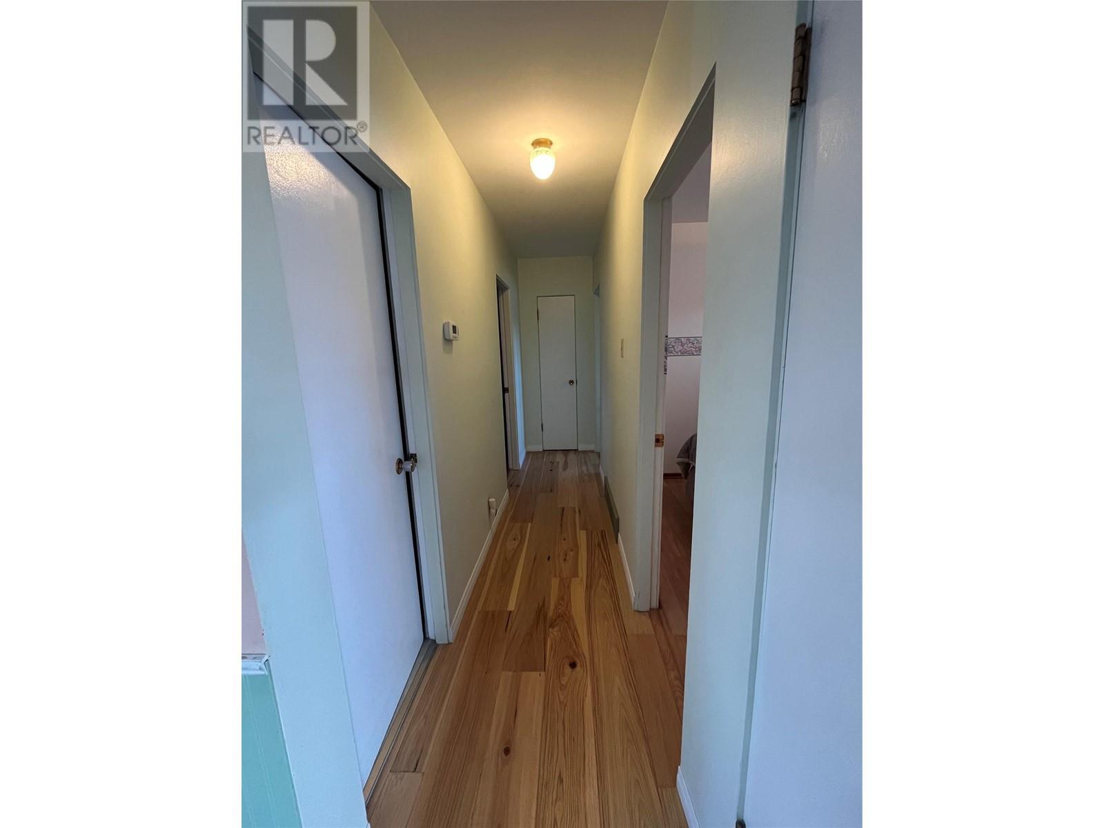 1019 4th Avenue, Cranbrook, British Columbia  V1C 2E7 - Photo 10 - 10339615