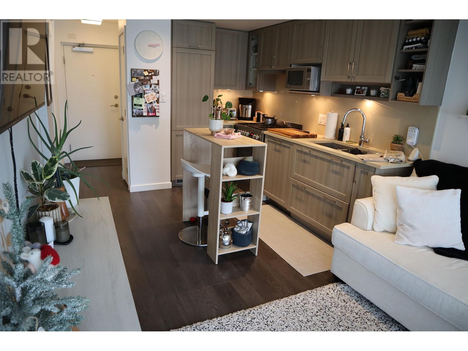 1706 5665 BOUNDARY ROAD, vancouver, British Columbia