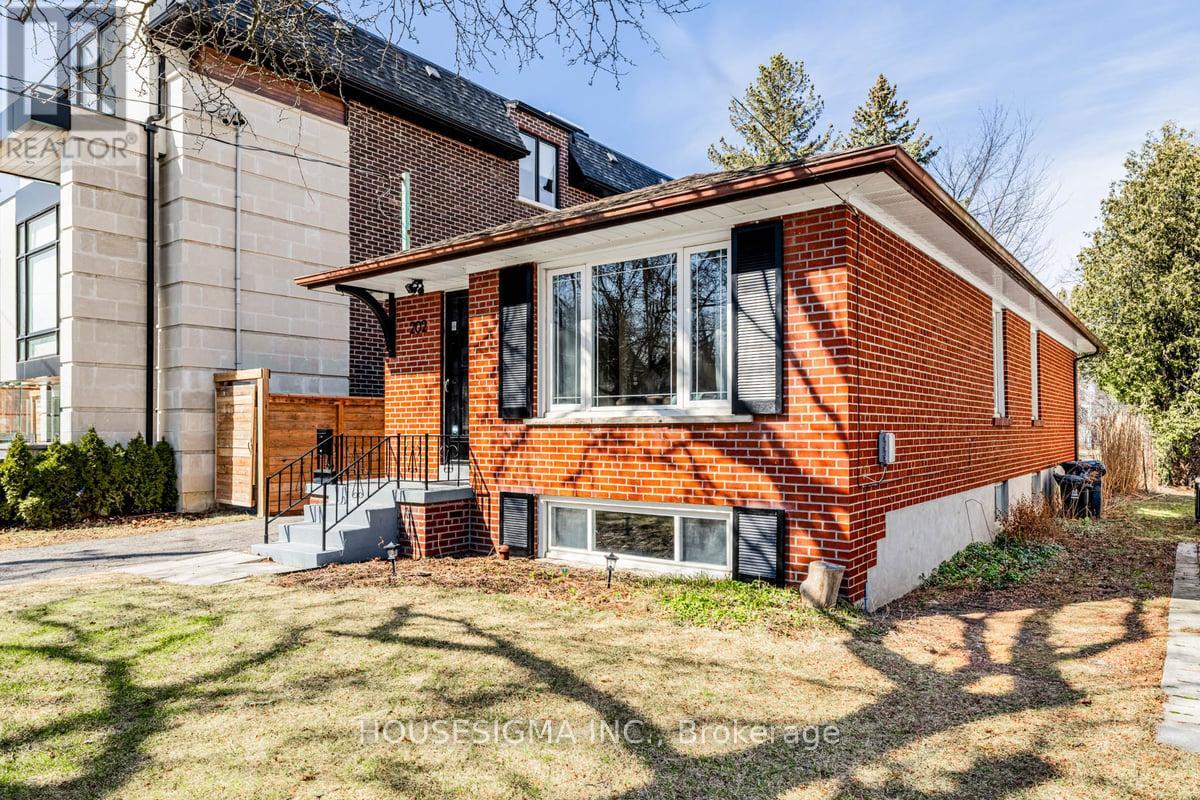 Property at 202 CHURCHILL AVENUE image 2
