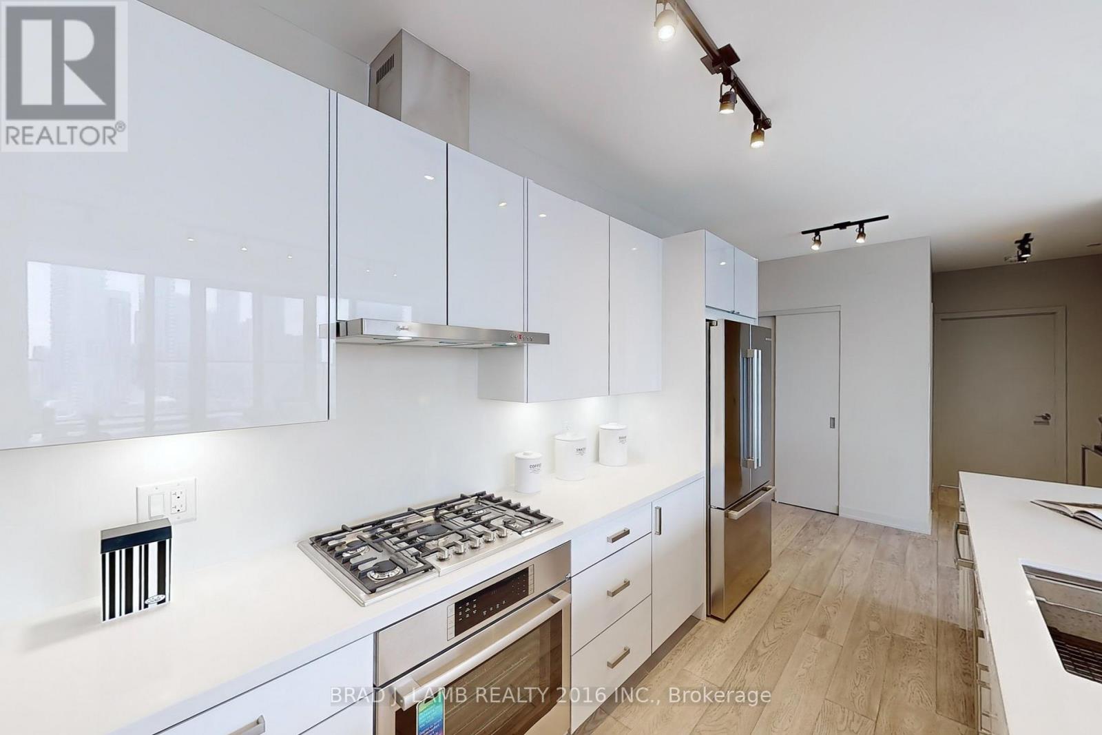 1702 - 458 Richmond Street W, Toronto, Ontario  M5V 0S9 - Photo 13 - C12031193