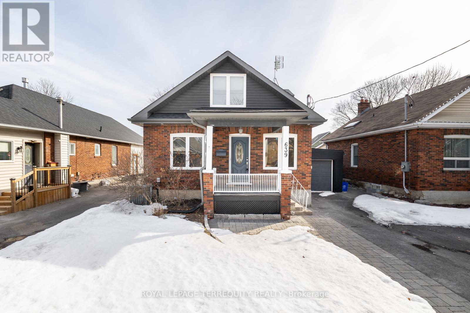 639 Somerville Avenue, Oshawa, Ontario  L1G 4J2 - Photo 3 - E12031102