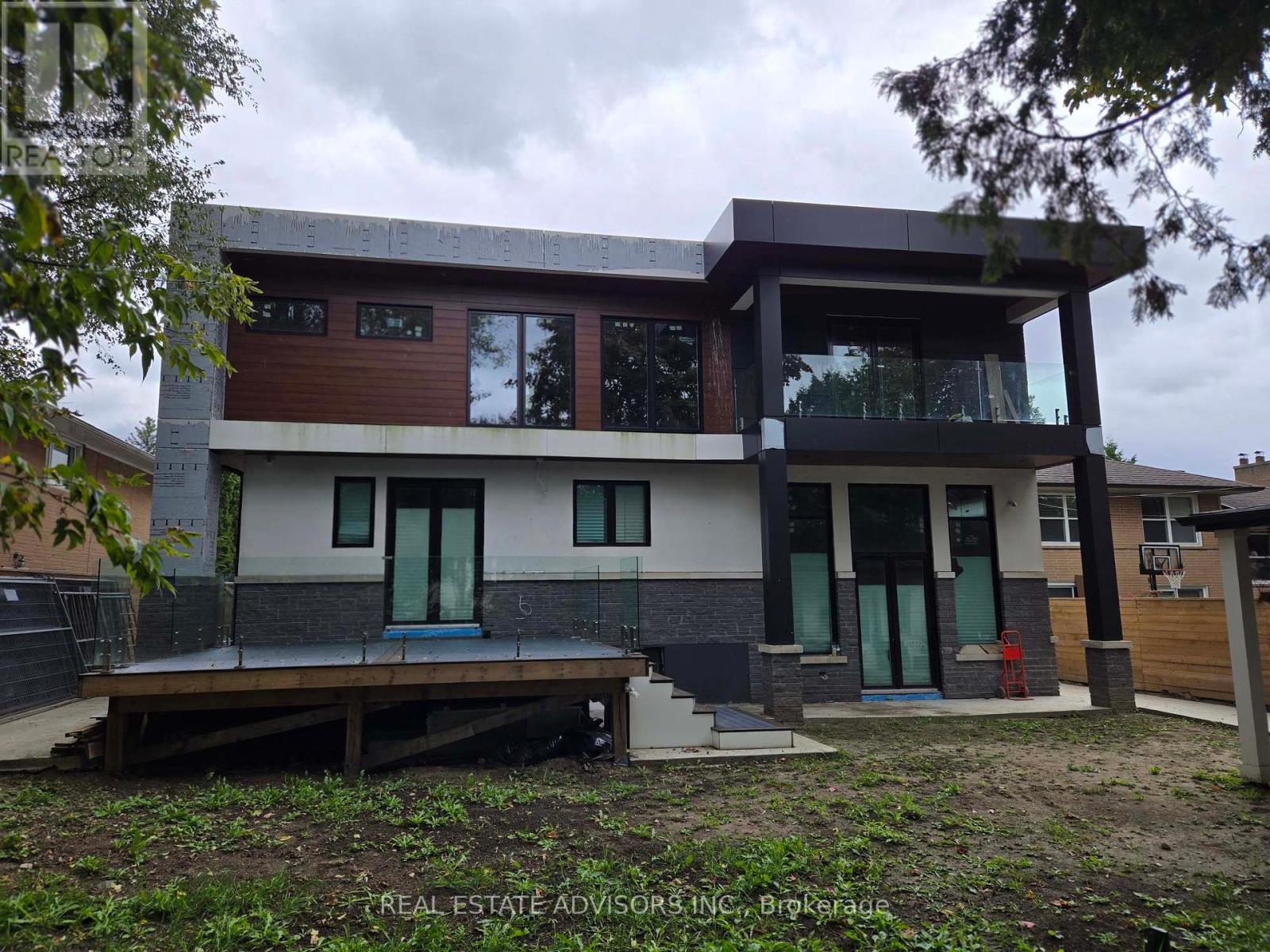 Property at 12 DOBBIN ROAD image 3