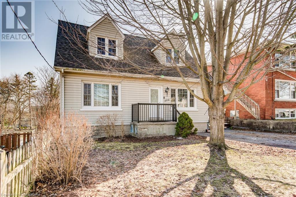 Property at 326 EDWIN Street image 4