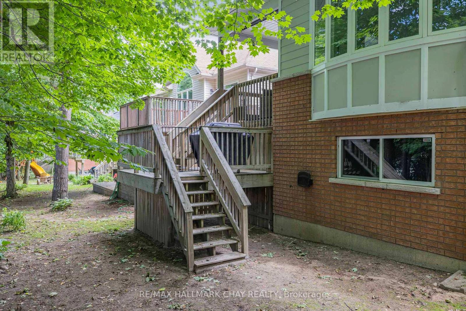 14 Oakmont Avenue, Oro-Medonte, Ontario  L0L 2L0 - Photo 40 - S12031151
