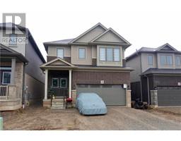 18 HOLDER Drive, Brantford, Ontario